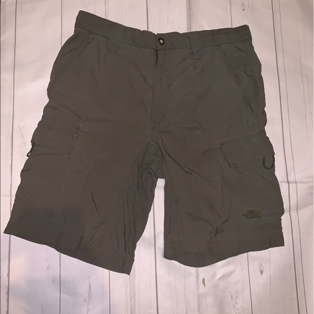 The North Face men’s cargo shorts